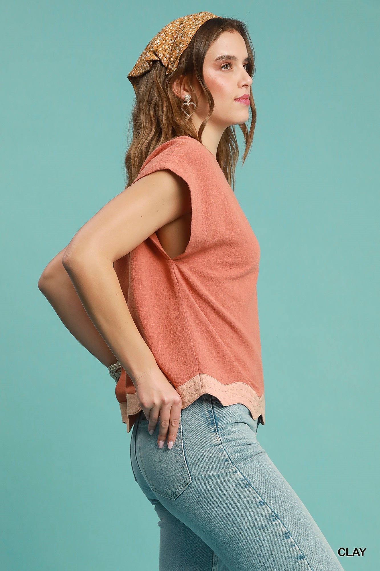 Scallop Hem Cap Sleeve Top