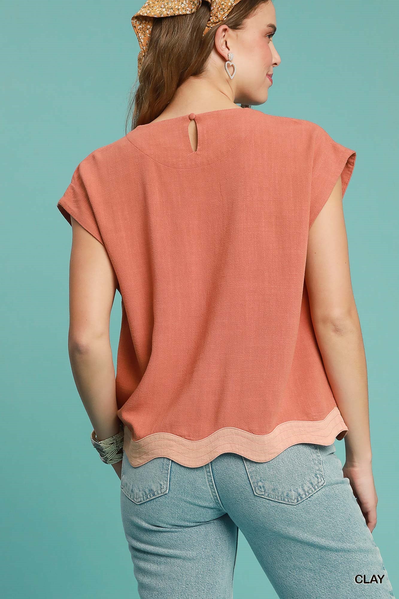 Scallop Hem Cap Sleeve Top
