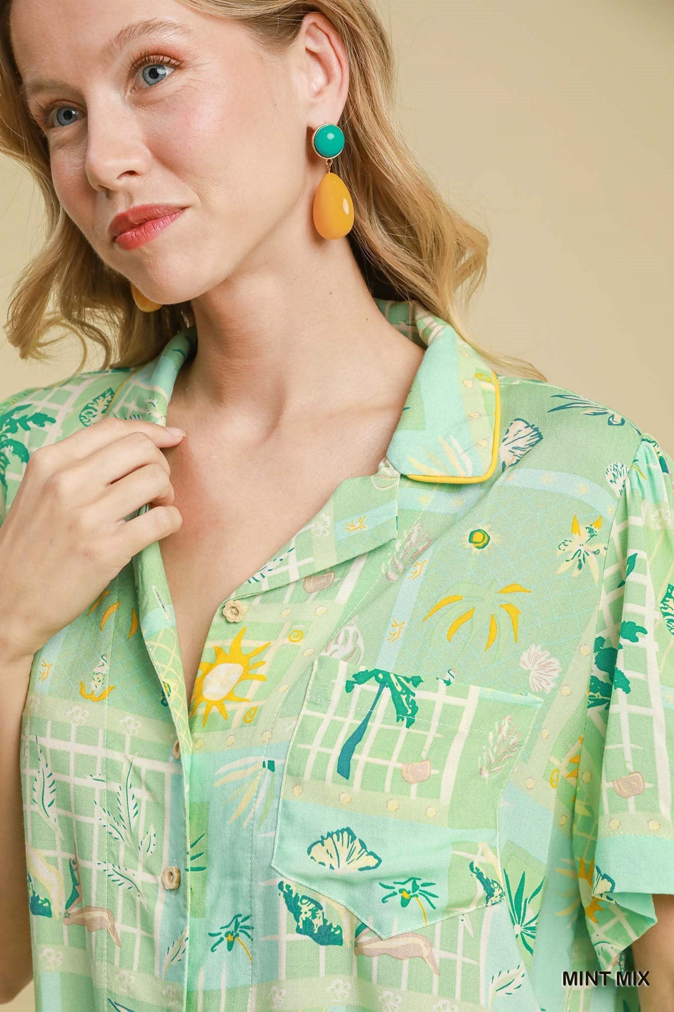 Tropical Resort Print Shirt
