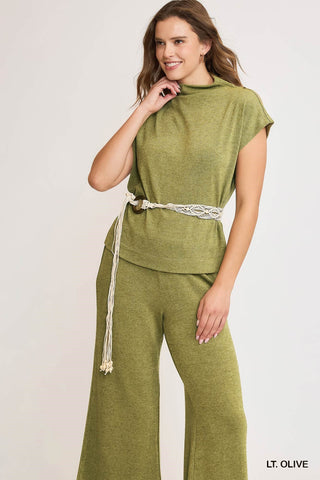 Slub Knit Mock Neck Top