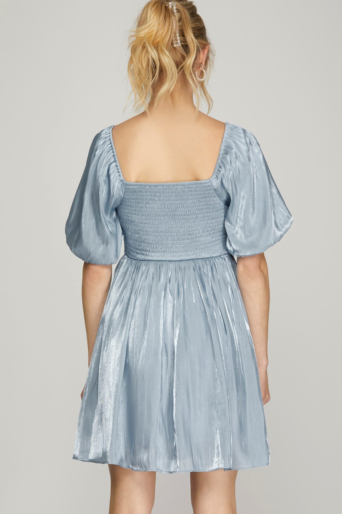 BUBBLE SLEEVE SHINY WOVEN DRESS WITH FRONT BOW TIE DETAIL