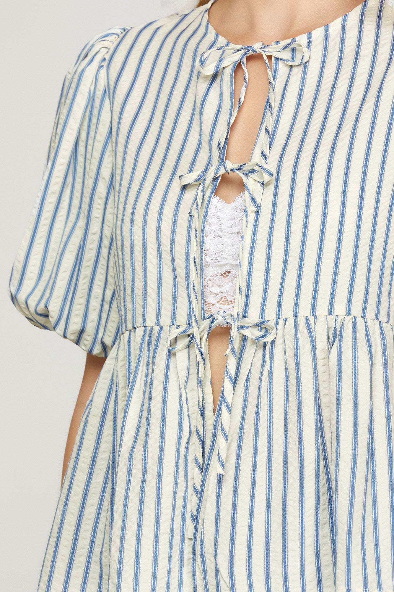 PUFF SLEEVE BOW FRONT TIE STRIPED WOVEN PEPLUM TOP