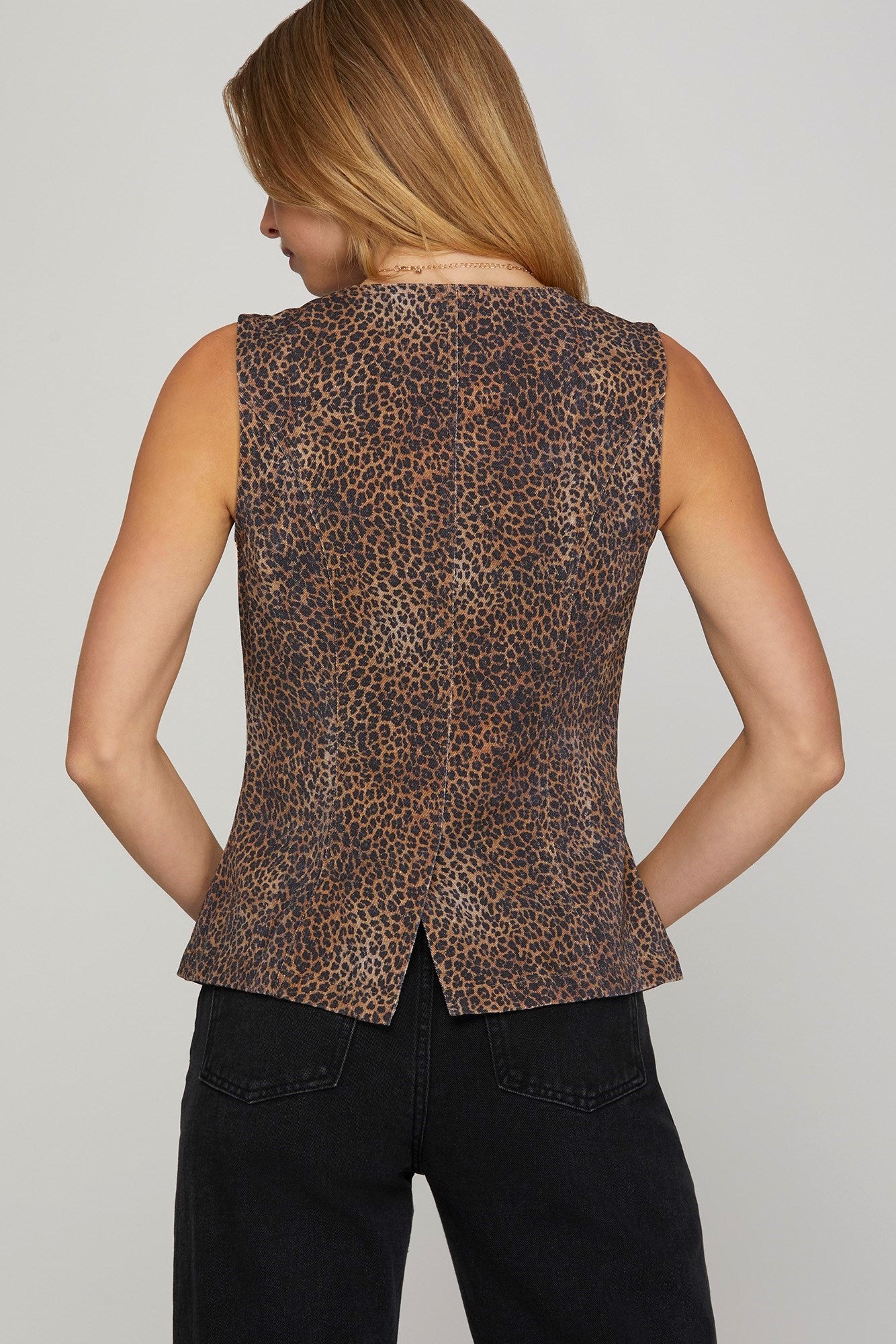 Savannah Chic Button-Up Vest