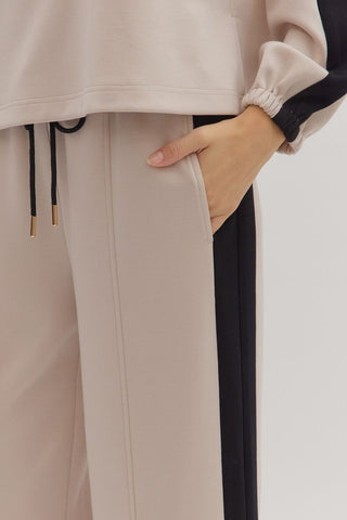 On the Move Wide Leg Pants