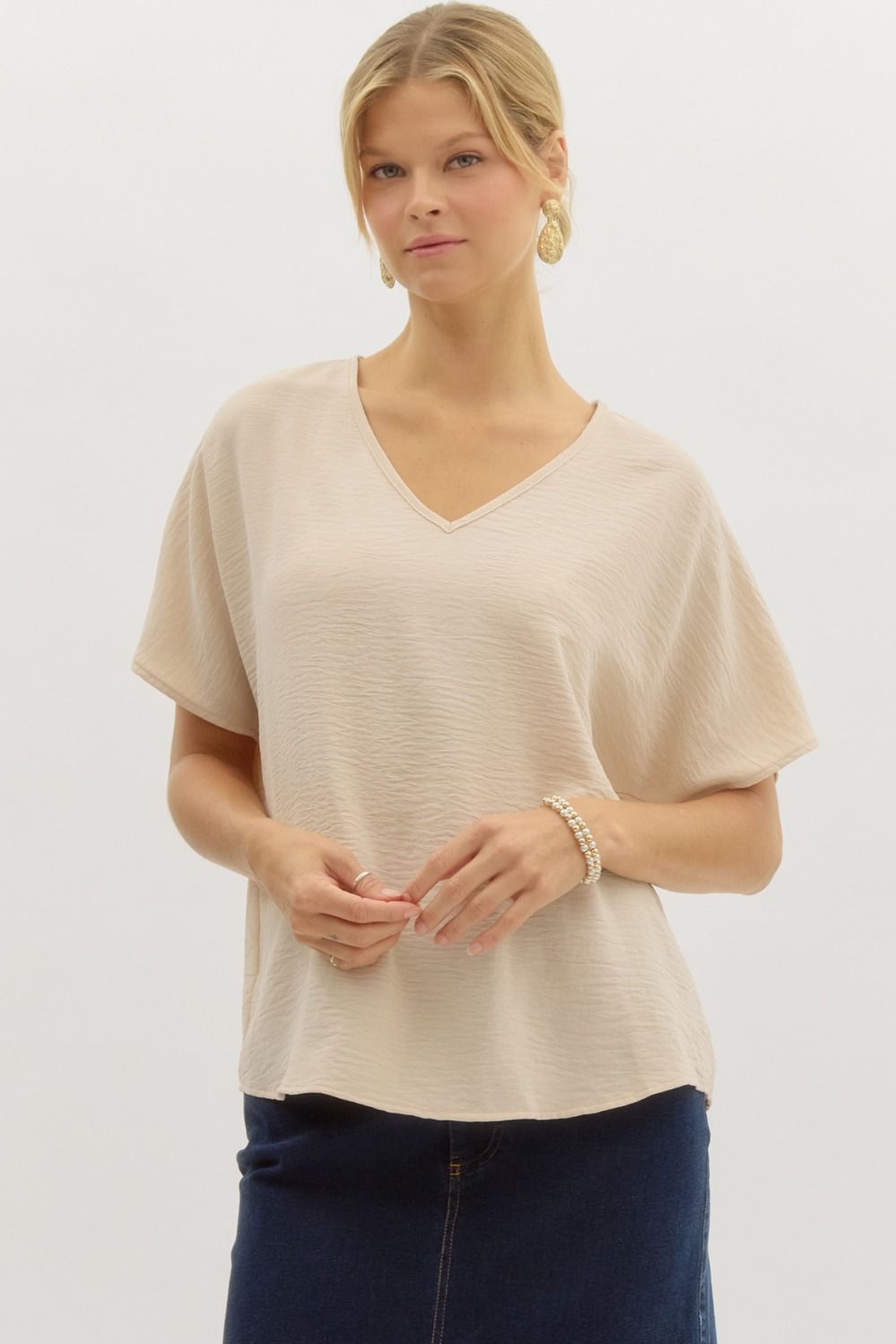 Solid v-neck top