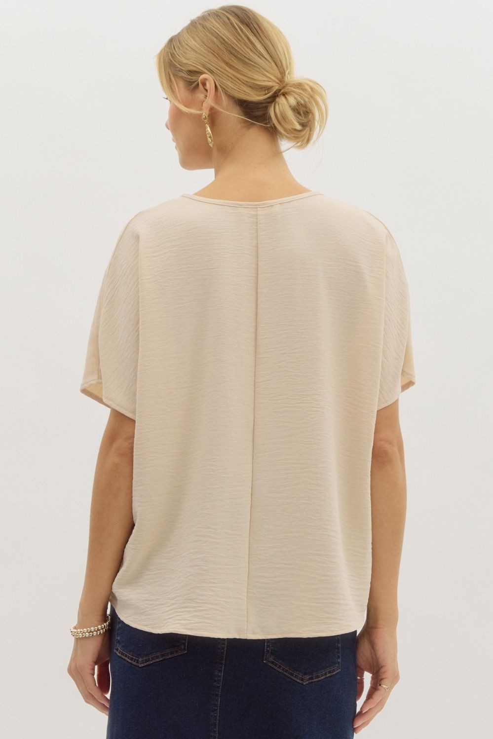 Solid v-neck top