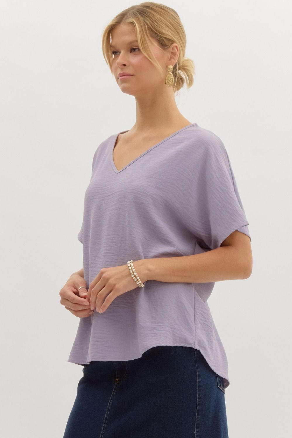 Solid v-neck top