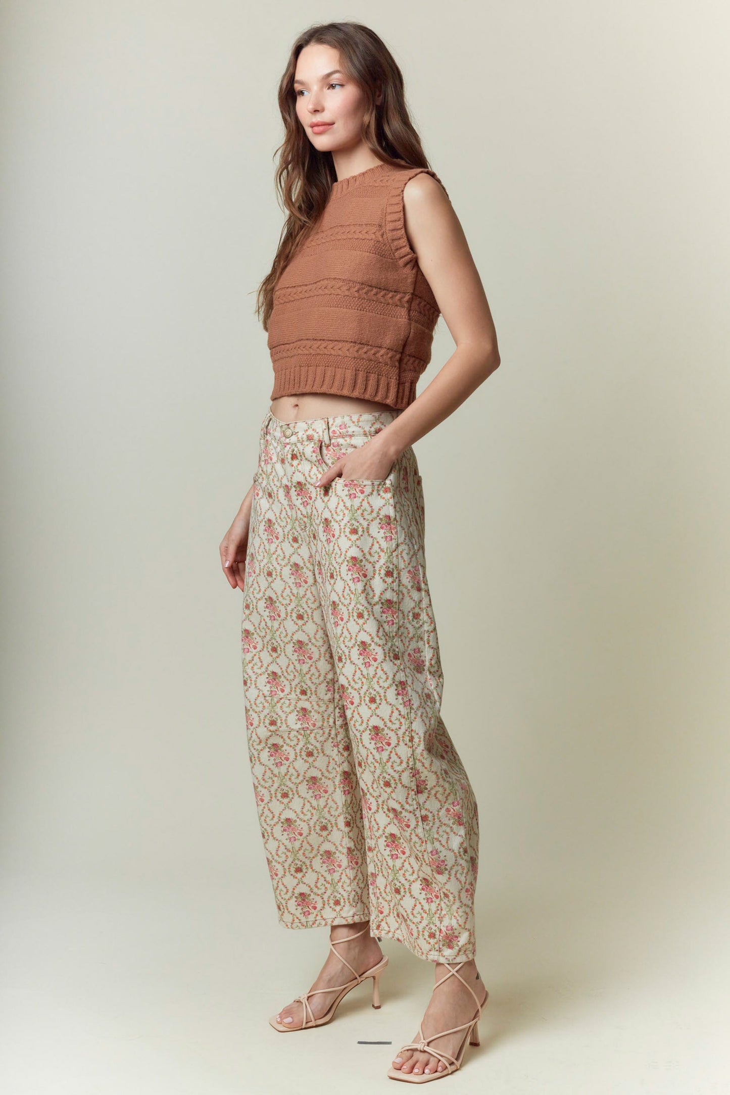 Jacquard Floral Printed Barrel Jeans