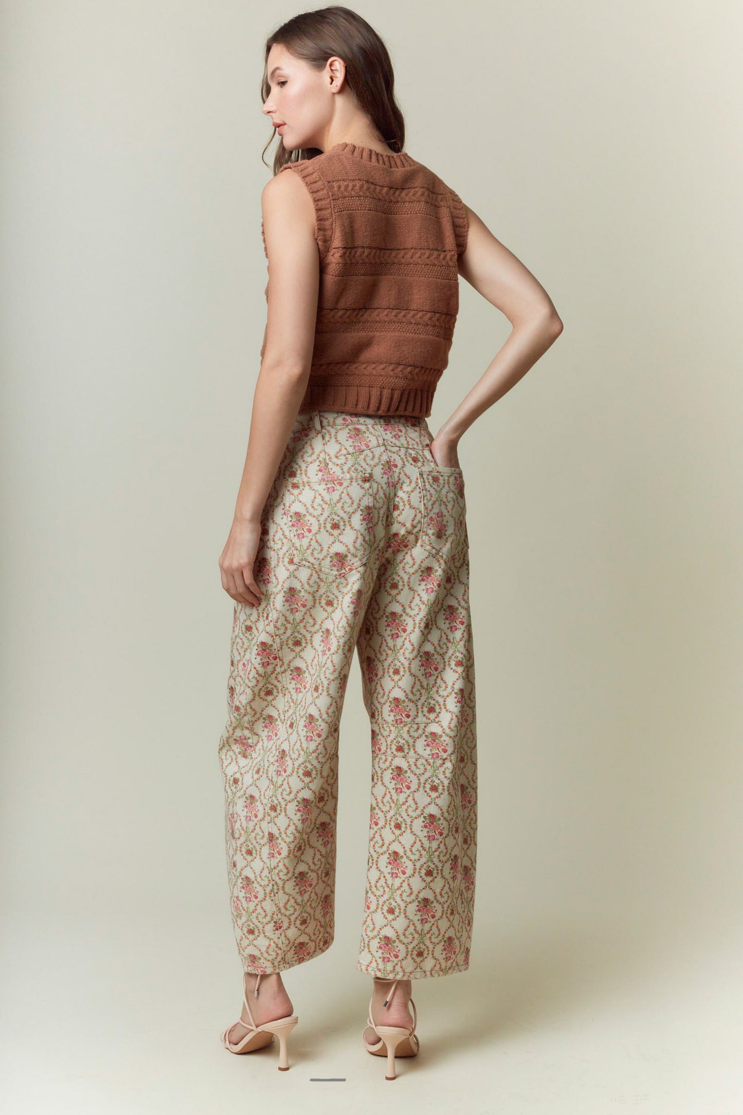 Jacquard Floral Printed Barrel Jeans