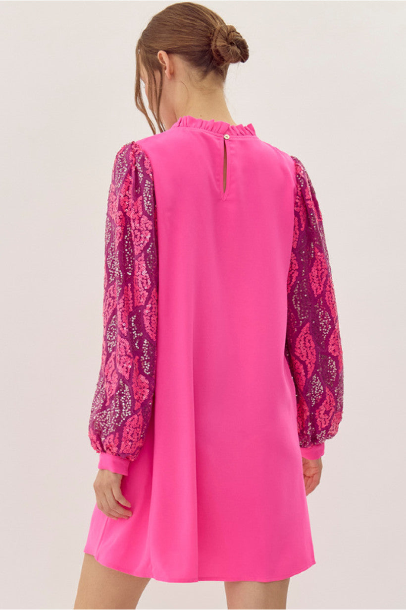 Kira in Fuchsia Dress