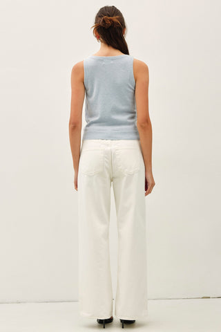 Effortless Edge Top