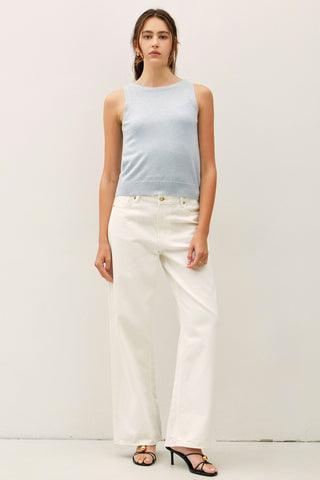 Effortless Edge Top