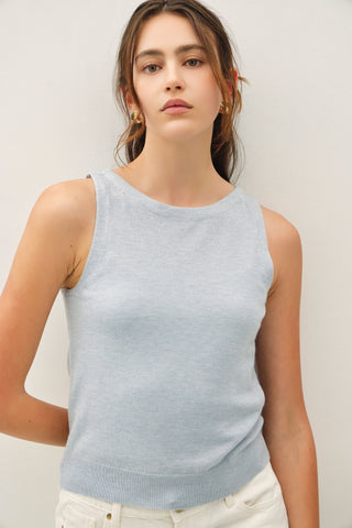 Effortless Edge Top