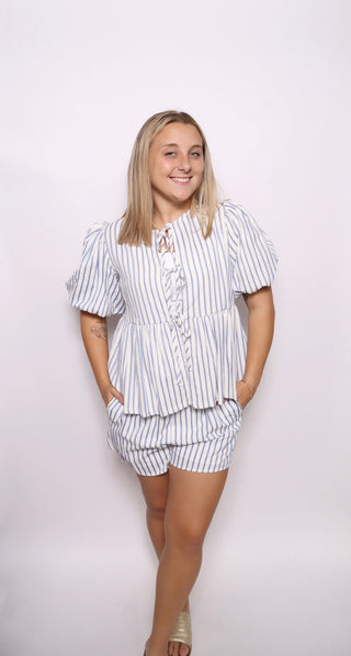 WAISTED ELASTIC STRIPED WOVEN SHORTS WITH POCKETS