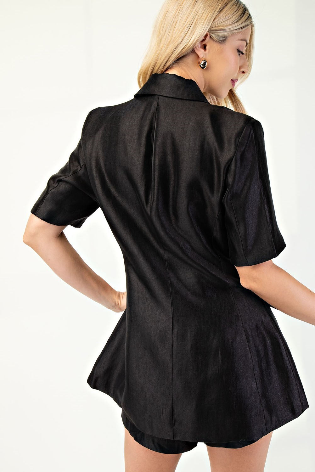 Fitted Short-Sleeve Blazer