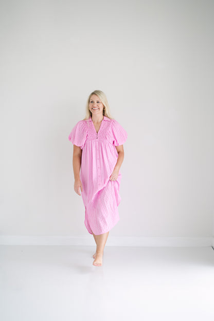 Textured short puff sleeve faux button up v-neck collared midi dress