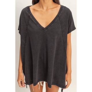 Oversized V-Neck Mineral Washed Top