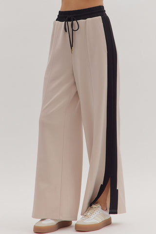 On the Move Wide Leg Pants