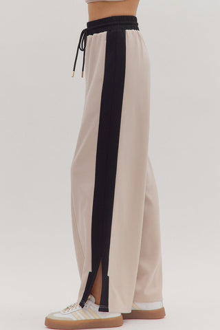 On the Move Wide Leg Pants